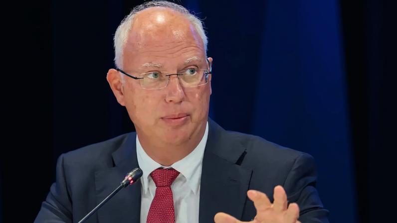 Conversas Rússia-EUA sobre energia e economia seguem, afirma enviado de Putin