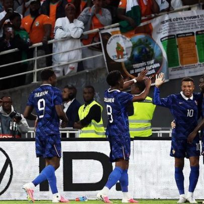 França chega à Copa do Mundo com Cherki e meta dominar partidas