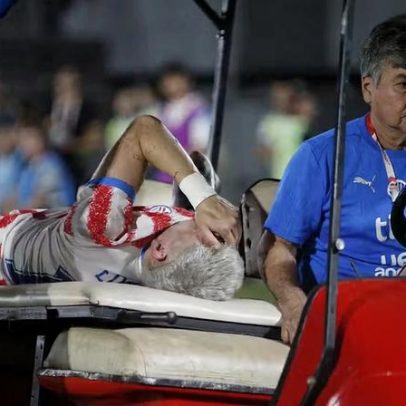 Paraguai: jogador com lesão fará novos exames para definir Copa