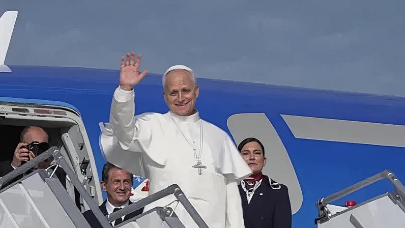 Papa Leão XIV viaja à Espanha para tratar de migrantes e polarização