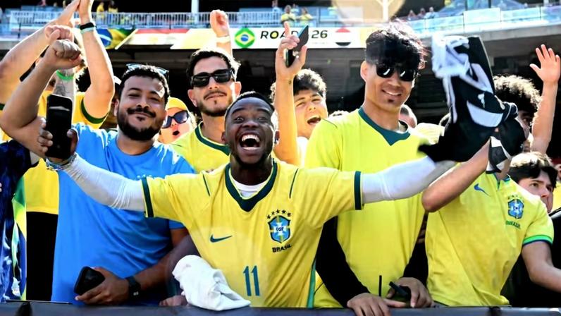 Torcedores apoiam a seleção brasileira em Cleveland antes de amistoso com o Egito — Foto: Reuters