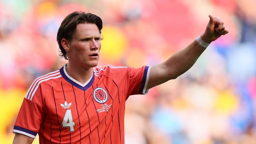 McTominay em derrota da Escócia para o Marrocos na Copa do Mundo — Foto: David Butler/Reuters