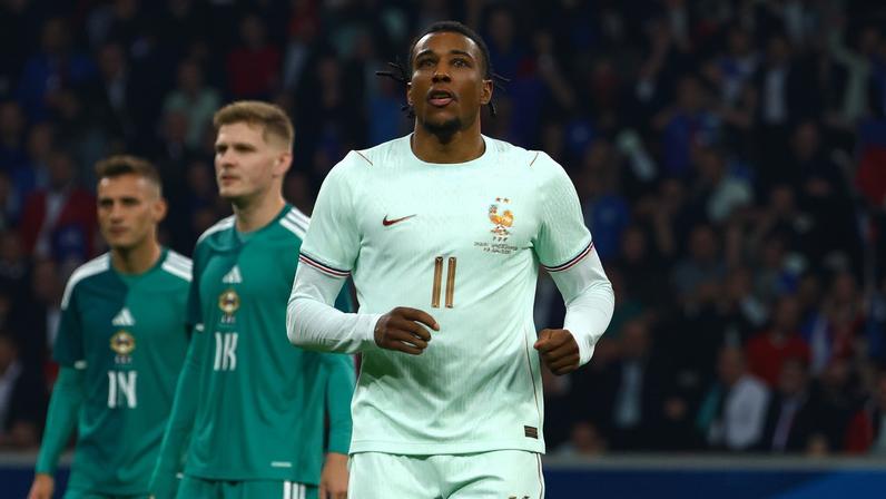 Olise - França x Irlanda do Norte - Amistoso Pré-Copa do Mundo — Foto: REUTERS/Sarah Meyssonnier