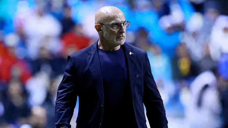 Luis de la Fuente, técnico da seleção da Espanha — Foto: REUTERS/Eloisa Sanchez
