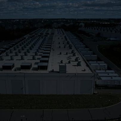 Americanos veem com cautela crescimento de data centers para IA, aponta pesquisa