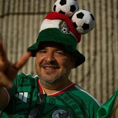 México abre a Copa do Mundo com paixão, festas e protestos