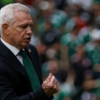 Técnico do México elogia ambiente na abertura da Copa e cobra evolução do time