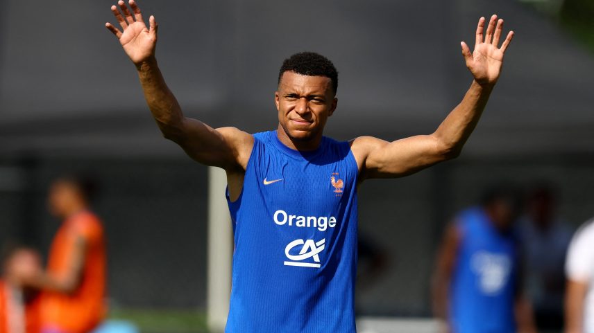 Mbappé, astro da seleção francesa — Foto: Reuters