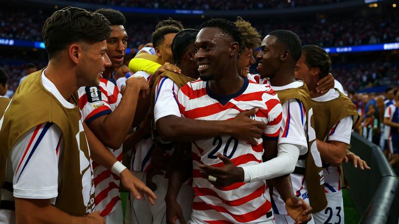 Folarin Balogun marca para os Estados Unidos contra o Paraguai — Foto: Matthew Childs/ Reuters