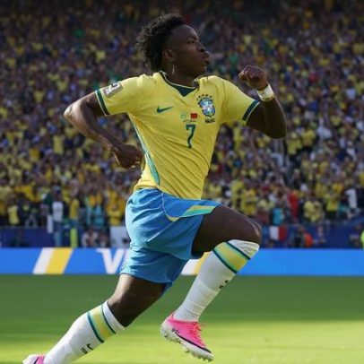 Vini Jr. iguala marca de Ronaldinho com gol sobre Marrocos na Copa