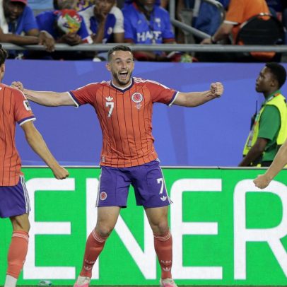 Escócia vence Haiti e lidera o grupo do Brasil na Copa