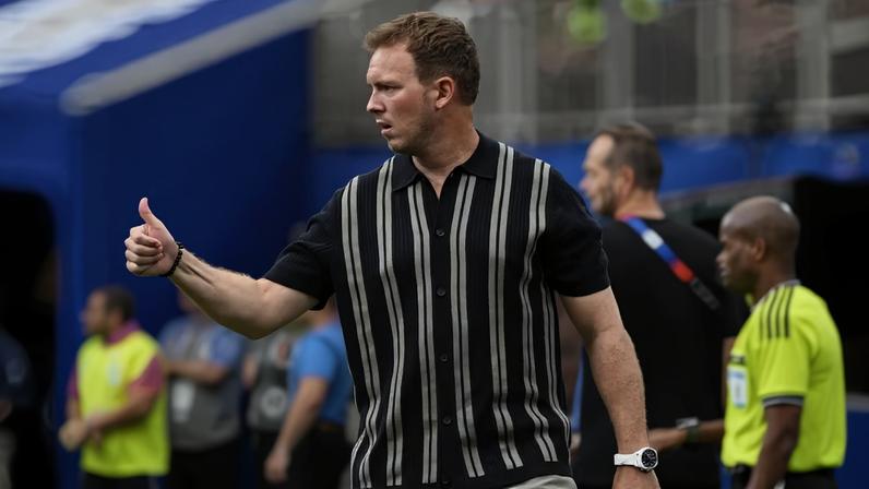 Julian Nagelsmann no primeiro tempo de Alemanha x Curaçao — Foto: REUTERS/Annegret Hilse