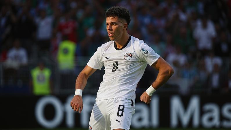 Emam Ashour comemora o gol do Egito sobre a Bélgica — Foto: REUTERS/Agustin Marcarian