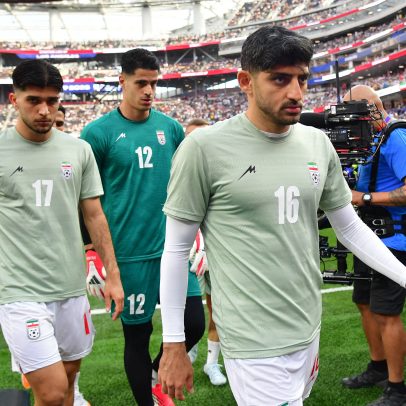 Jogador iraniano com visto expirado recebe novo visto para seguir na Copa