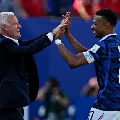 Técnico francês valoriza Mbappé após estreia na Copa, mesmo com críticas