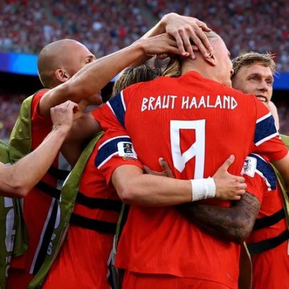 Haaland usa "Braut" na camisa da Noruega na Copa do Mundo