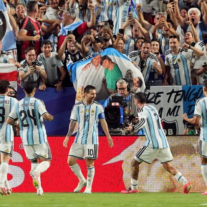 Messi celebra Ronaldo Fenômeno após recorde de Copas