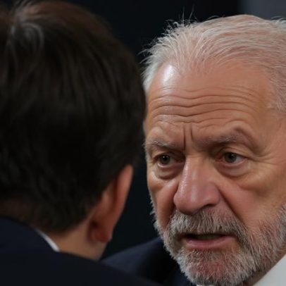 Lula afirma: nunca foi esquerdista durante conversa no G7