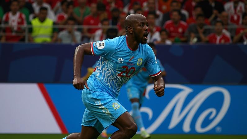 Yoane Wissa comemora gol da RD Congo contra Portugal — Foto: Reuters