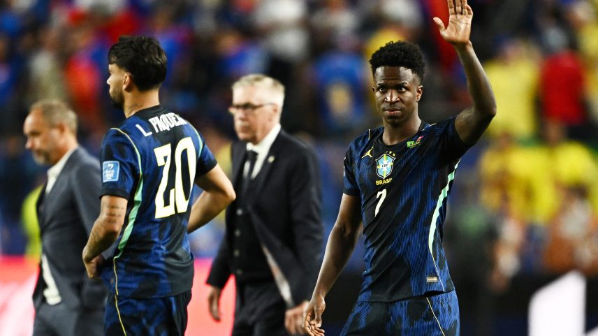 Vini Jr. Vinicius Junior Brasil Haiti Seleção — Foto: Dylan Martinez/Reuters