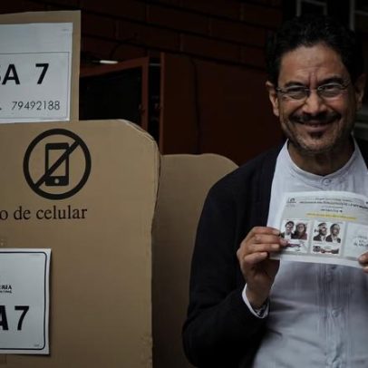 Esquerda admite derrota para Espriella na Colômbia
