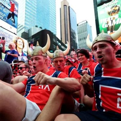 Torcida da Noruega na Copa irrita vizinhos escandinavos