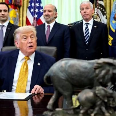 Trump diz que Estreito de Ormuz está totalmente aberto