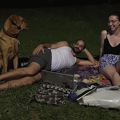 Paris abre parques à noite durante onda de calor