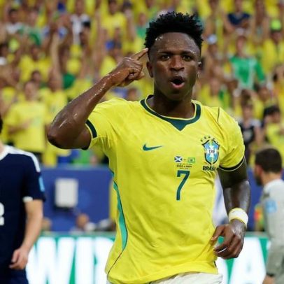 Jornal português escala Vini Jr na seleção da fase de grupos da Copa