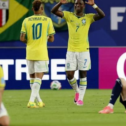 Ancelotti celebra atuação sólida e pede calma para mata-mata