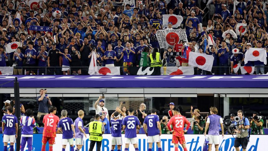 Japão avançou para a próxima fase da Copa do Mundo em segundo lugar do grupo F, atrás da Holanda — Foto: Tim Heitman/Reuters