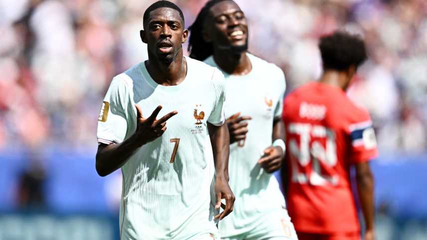 Dembélé comemora gol em Noruega x França — Foto: REUTERS/Dylan Martinez