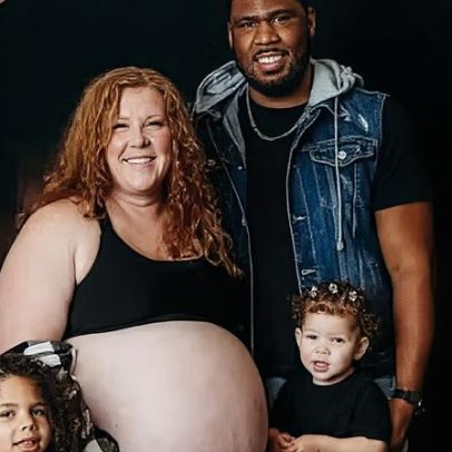 Mãe nos EUA dá à luz gêmeos gigantes e quebra recorde