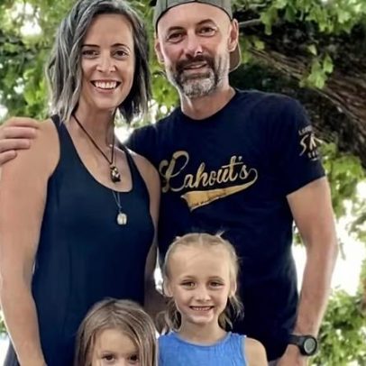 Família que vive em motorhome batiza filhas com nomes de parques nacionais