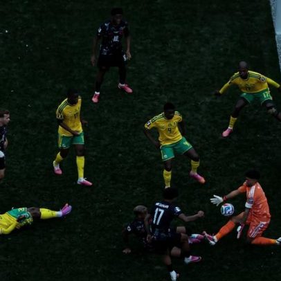 Web não se anima com mata-mata entre África do Sul e Canadá na Copa