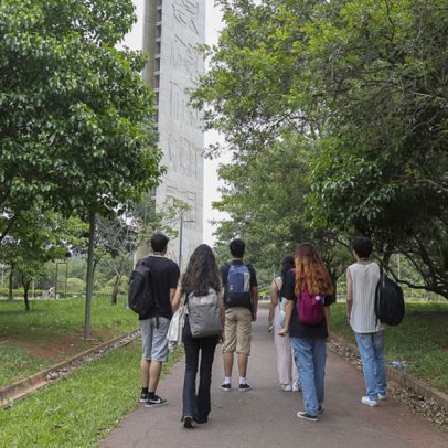 USP beneficia 16 mil estudantes com programa de apoio à permanência