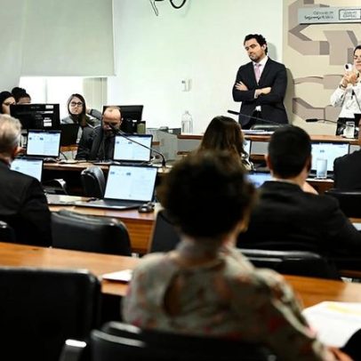 Adolescentes em conflito com a lei podem ser internados por 10 anos, aprova CSP