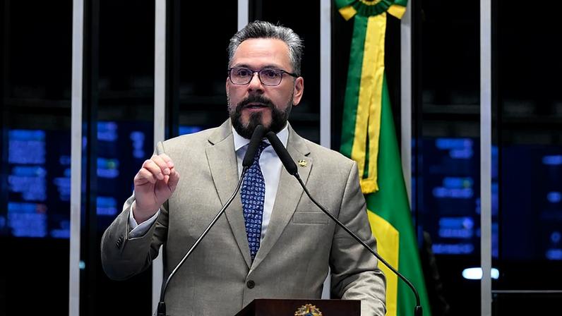 Em discurso, à tribuna, senador Alan Rick (Republicanos-AC).