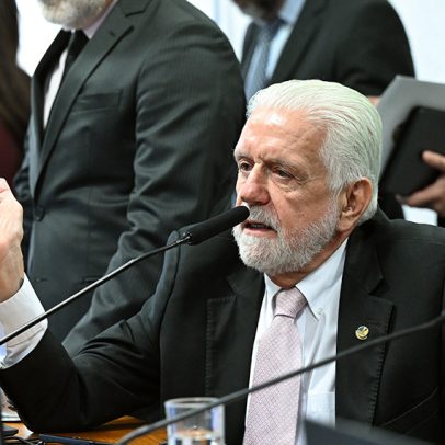 CCJ aprova transferência simbólica do governo para Salvador em 2 de julho