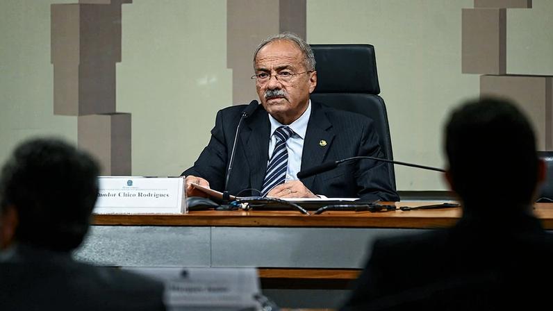 Mesa: presidente da FPSTARTUPS, senador Chico Rodrigues (PSB-RR).
