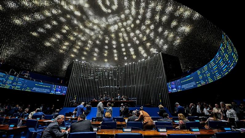 Mesa: senador Jaime Bagattoli (PL-RO); senador Marcos Rogério (PL-RO); presidente do Senado Federal, senador Davi Alcolumbre (União-AP); senador Otto Alencar (PSD-BA); secretário-geral da Mesa do Senado Federal, Danilo Augusto Barboza de Aguiar.