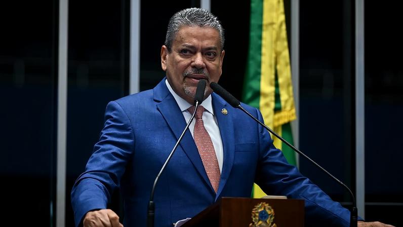 Em discurso, à tribuna, senador Dr. Hiran (PP-RR).