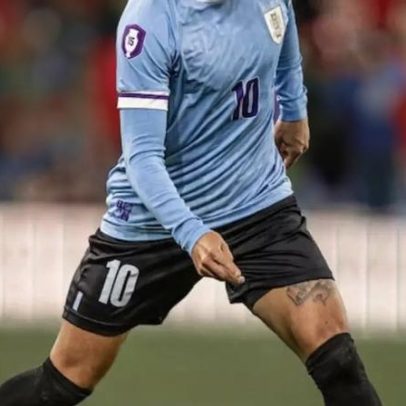 Arrascaeta tem lesão semelhante à de Neymar e aguarda definição sobre corte