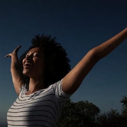 11 hábitos diários que atrapalham a felicidade, sem perceber
