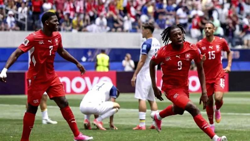 Suiça e Bósnia se enfrentaram nesta quinta pela Copa do Mundo –