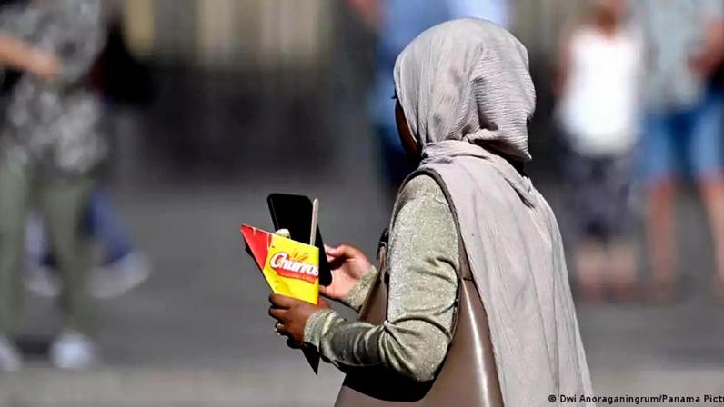 Embora a discriminação seja proibida pela Constituição, especialistas dizem que afetados têm dificuldades em fazer valer direitos