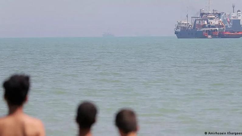 Acordo de paz entre EUA e Irã tem como objetivo central a reabertura de rota marítima essencial para o petróleo mundial
