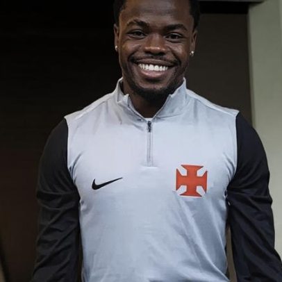 Desempenho na Copa pode definir futuro de Andrés Gómez no Vasco