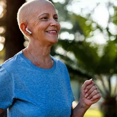 Exercícios físicos protegem a mente durante a quimioterapia, aponta estudo