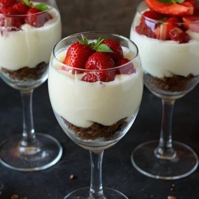 Sobremesas com morango para um Dia dos Namorados mais doce